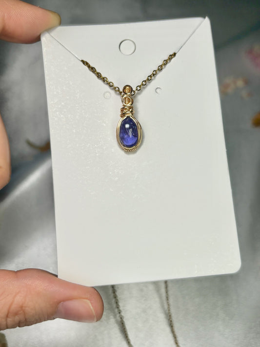 Gold Tanzanite