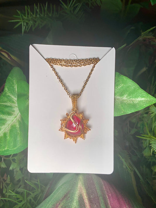 “Pomegranate Sol” Gold Pendant